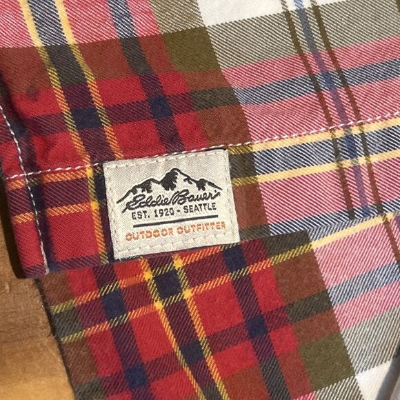 Eddie Bauer Sport Shop Flannel Shirt. Men’s Large. Plaid. Button Up. Long Sleeve - Picture 4 of 11